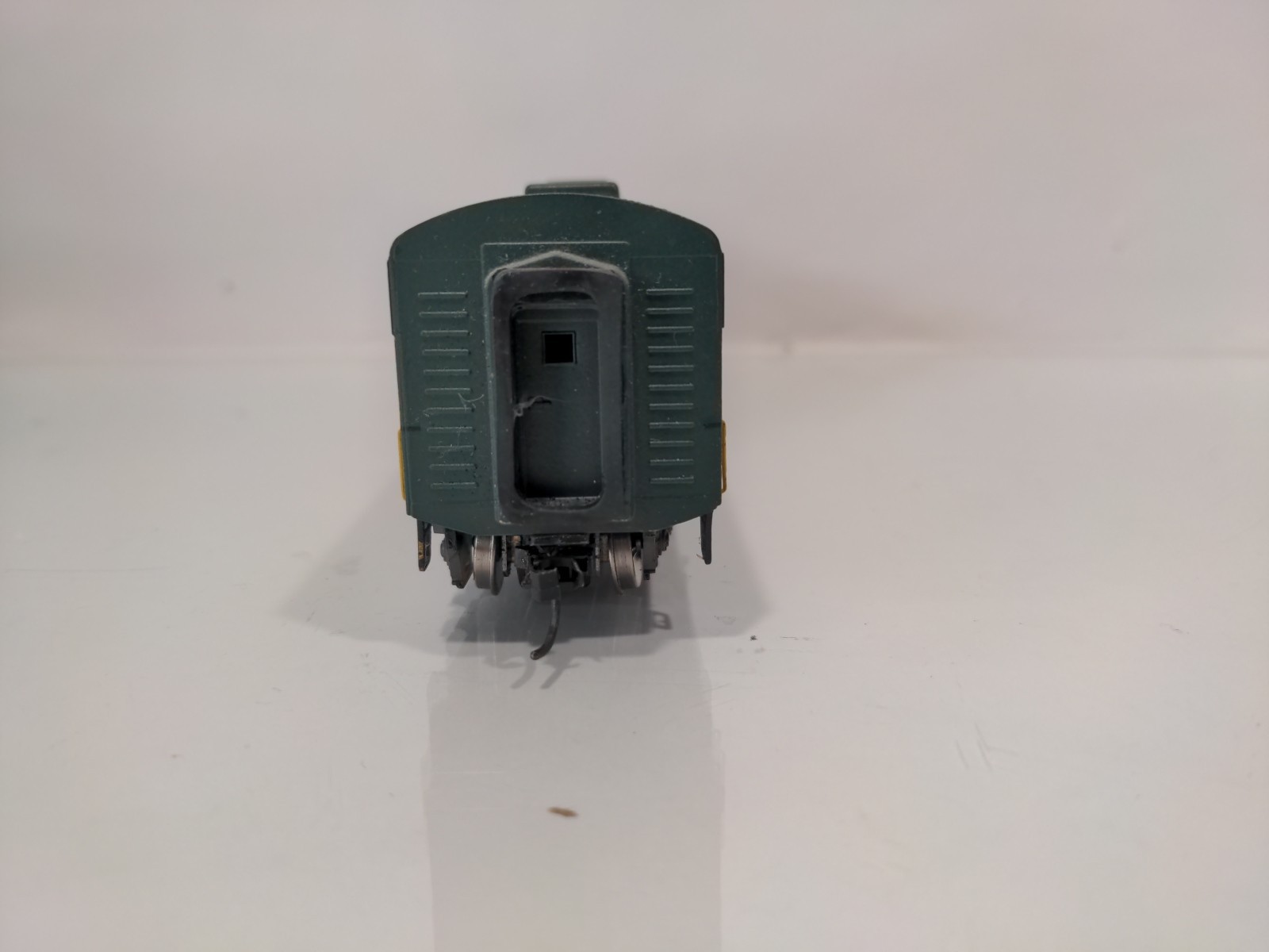 Trains, Inc Brass HO Emd E9B Chicago and North Western CNW 5026B Custom Paint