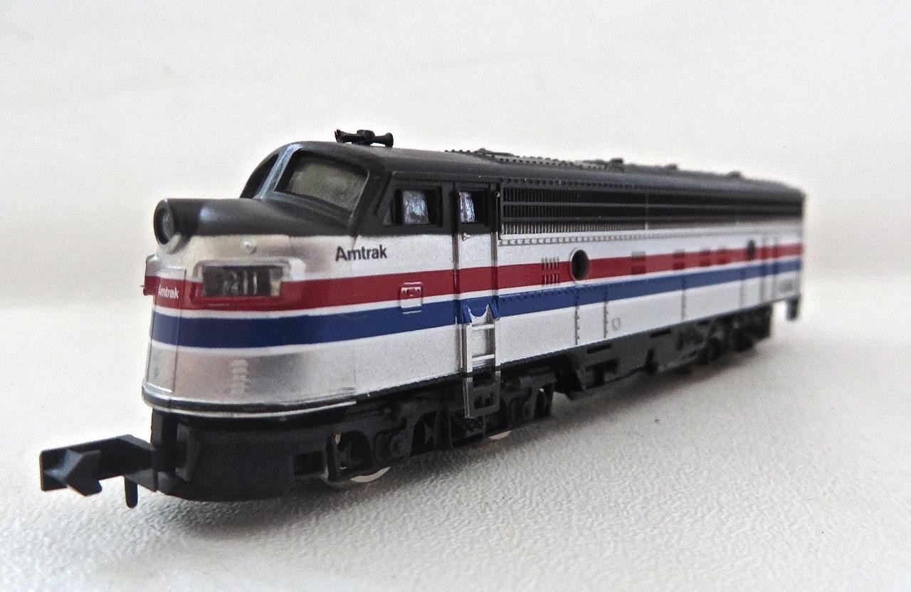 Arnold 5001 N Scale Amtrak EMD F40PH Cab 494 New Old Stock Tested