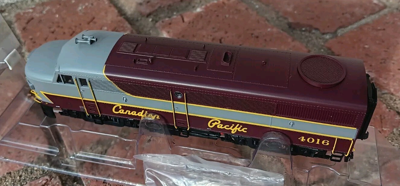 MTH HO Trains Canadian Pacific Alco FA-1 A/B Set Diesel Engine 80-2208-1 Proto 3