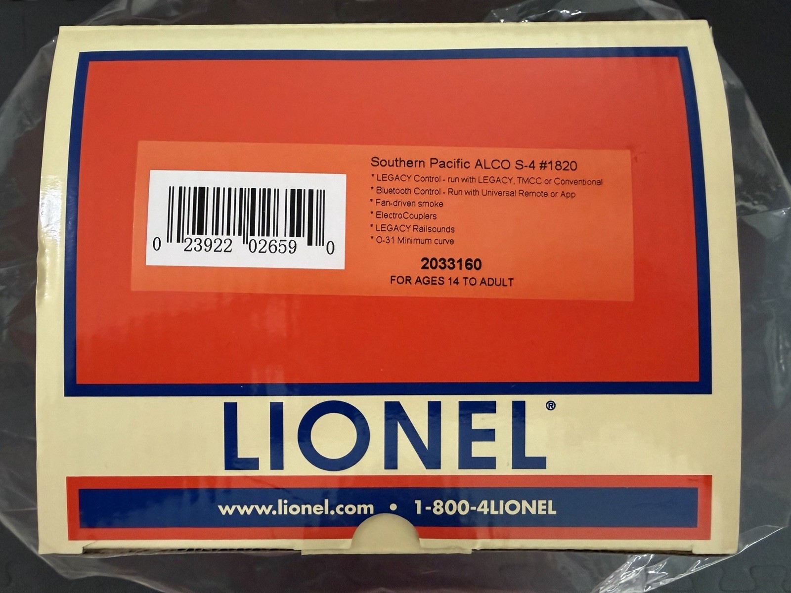 **Mint** Lionel Southern Pacific ALCO S-4 #1820 O Gauge Item 2033160