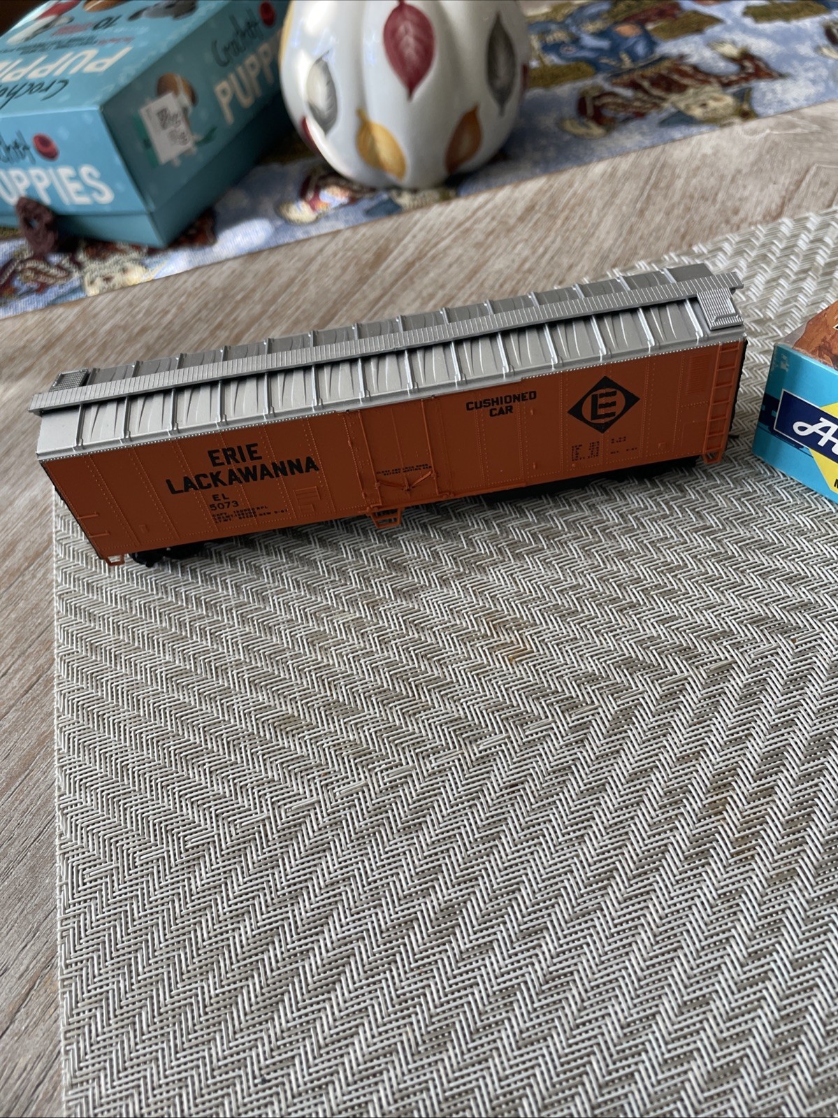 Athearn HO Scale Erie Lackawanna Mechanical Reefer Orange #5073