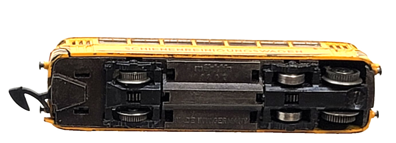 Z Marklin 8802 Schienenreinigungswagen Diesel Loco (tested) #2