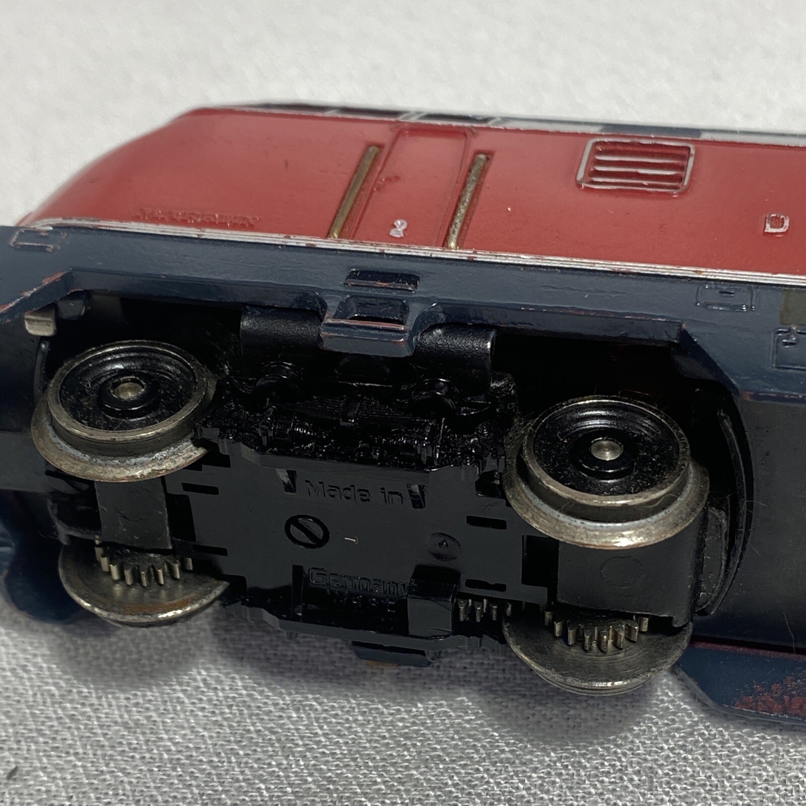 Märklin 3021 – Diesel Locomotive Deutsche Bundesbahn V200027 – H0