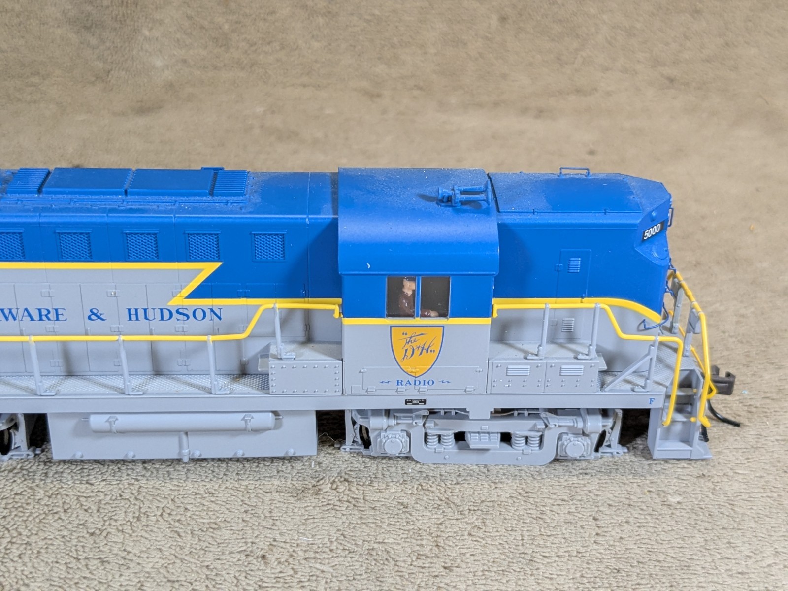 Atlas 8791 HO Scale Delaware & Hudson RS-11 Diesel Locomotive #5000