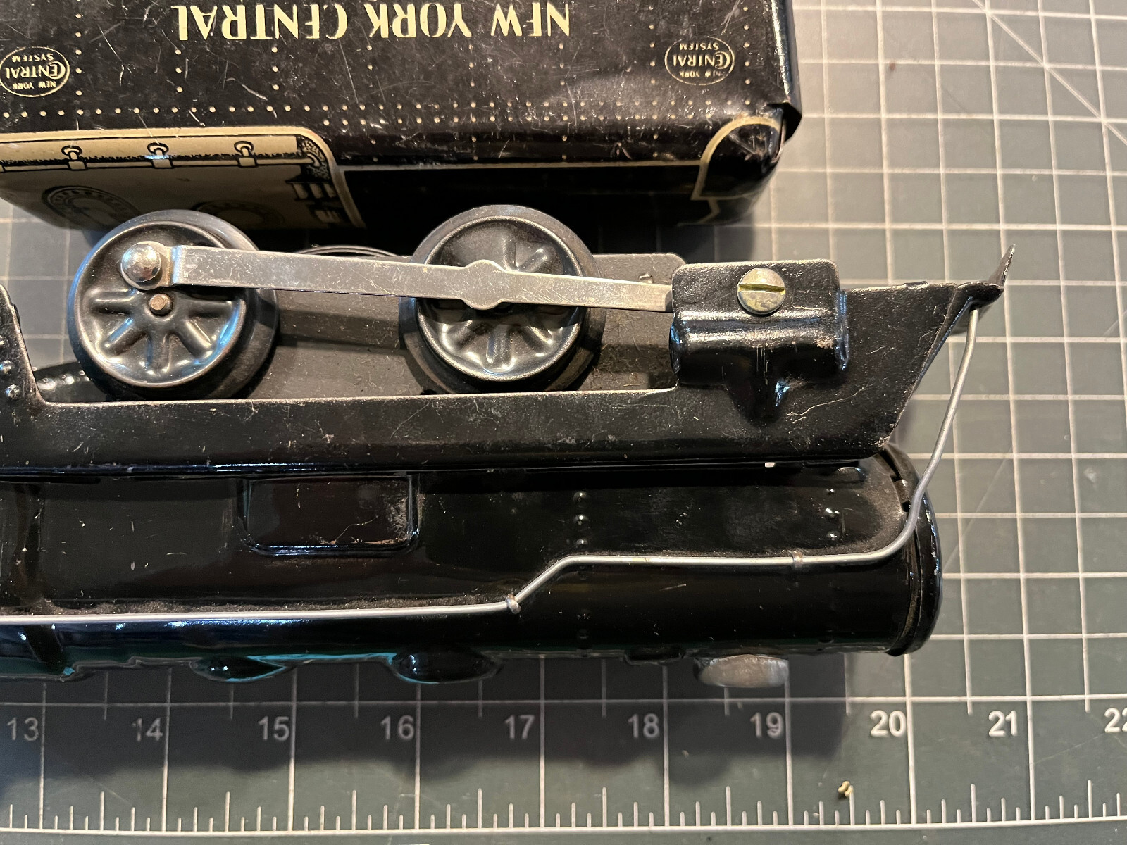 Marx Train 591 VERY NICE Black Locomotive Windup w/Bell & NYC Tender RUNS Lot J