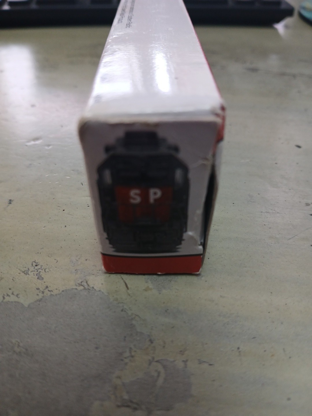 Southern Pacific Locomotive # 9725 Model Train No 418 High Speed N Scale w Box