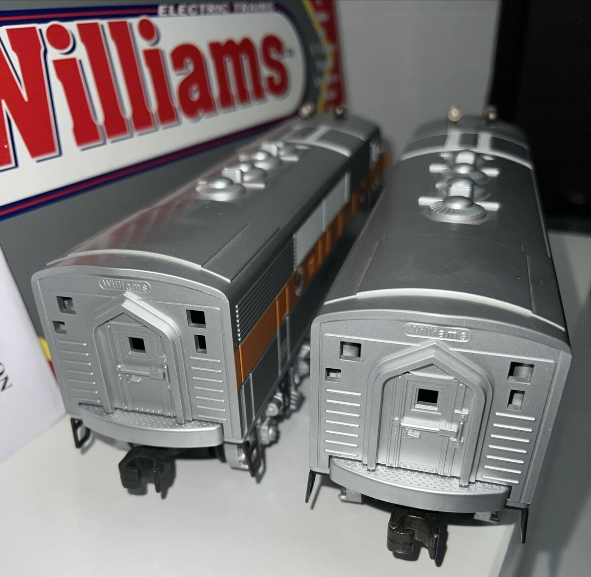 WILLIAMS W-2345 WP F3 POWER A WITH TRUE BLAST II HORN & DUMMY A DIESEL SET LNIB