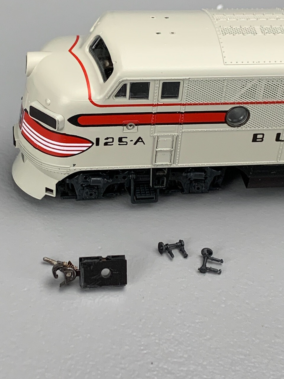 HO Stewart F3A PH II Locomotive CB&Q Low Fans Powered HO4101