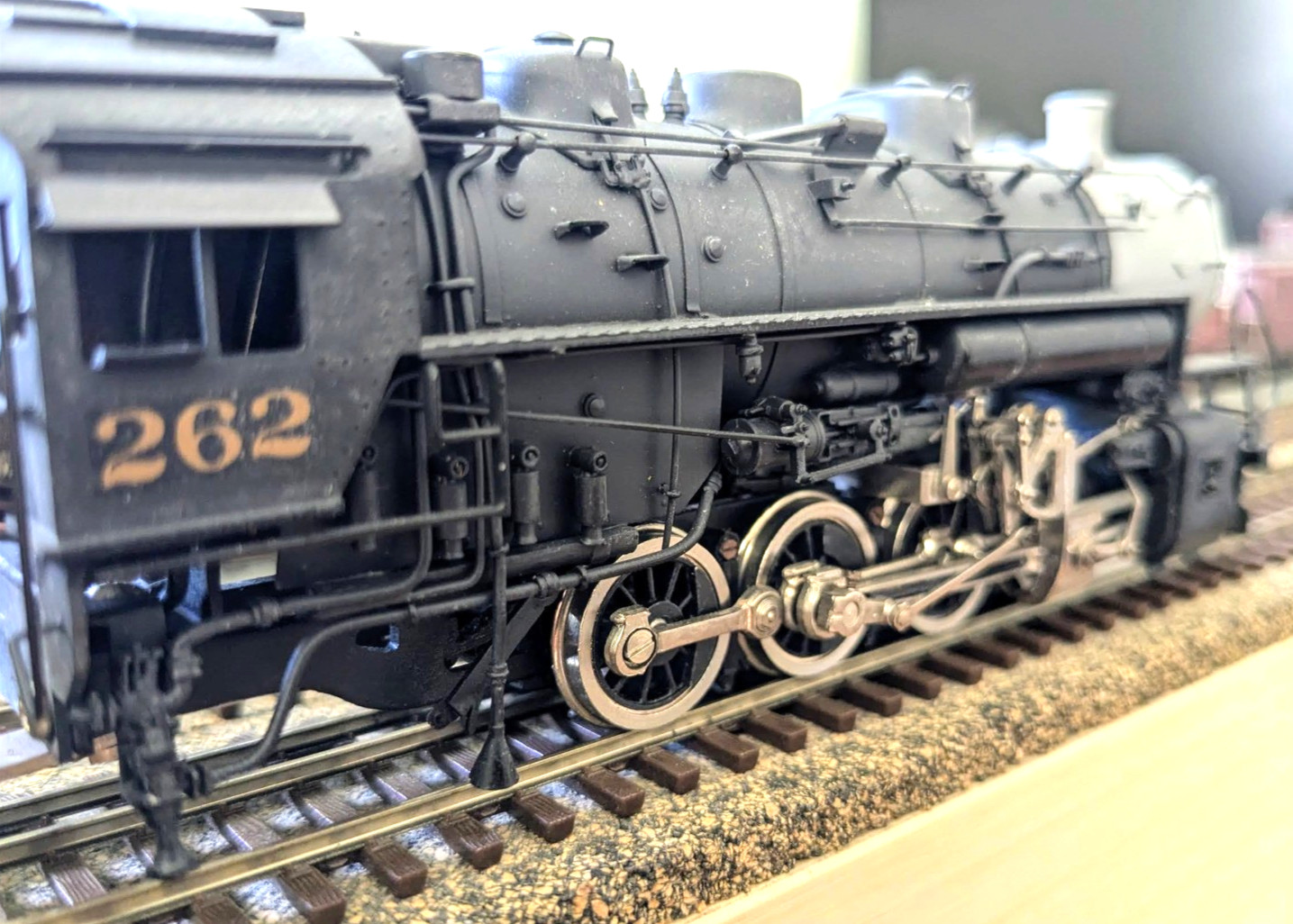 **L@@K! BRASS C&O N&W 0-8-0 STEAM LOCO TENSHODO PFM HO **RUNS G@@D **SUPER NICE!