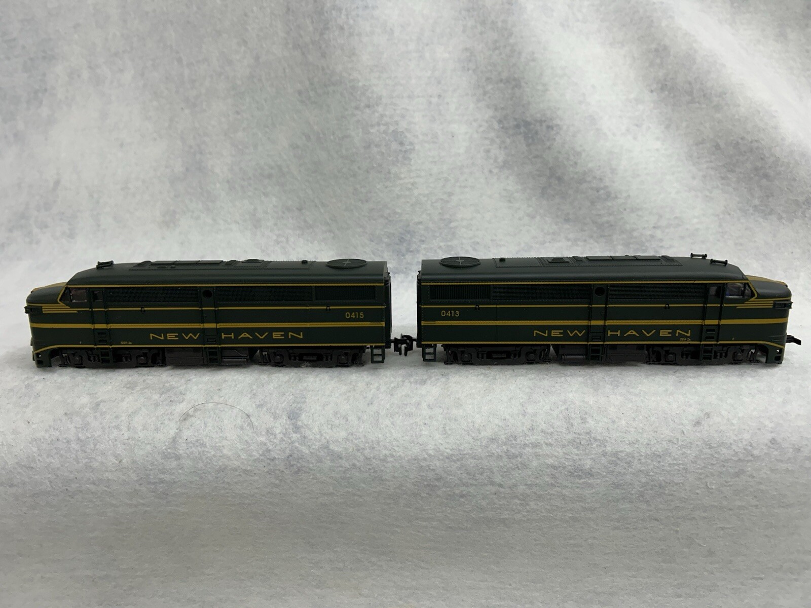 Rare E-R Models New Haven FA-1 Set Both Powered HO