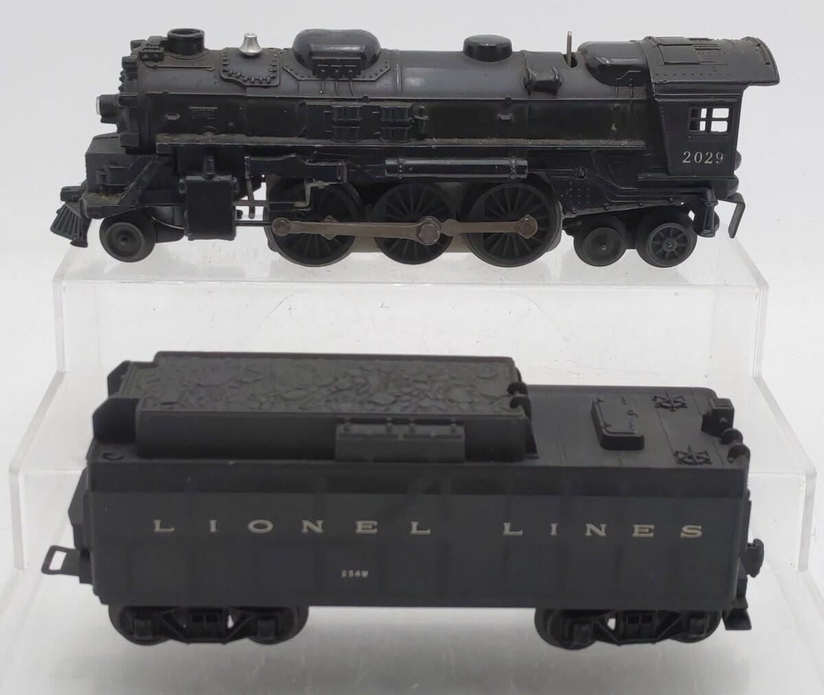 Lionel 2029 Vintage O 2-6-4 Diecast Steam Locomotive w/234W Tender