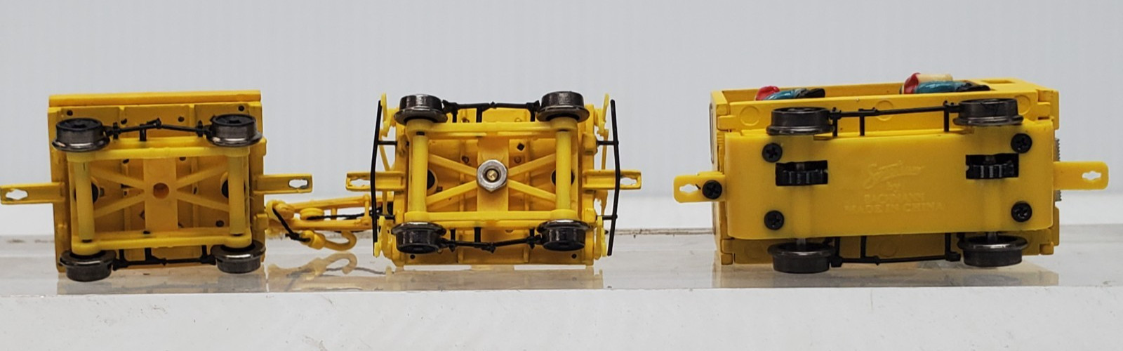 Bachmann 16946 HO Speeder w/work Crane & Car (see description)