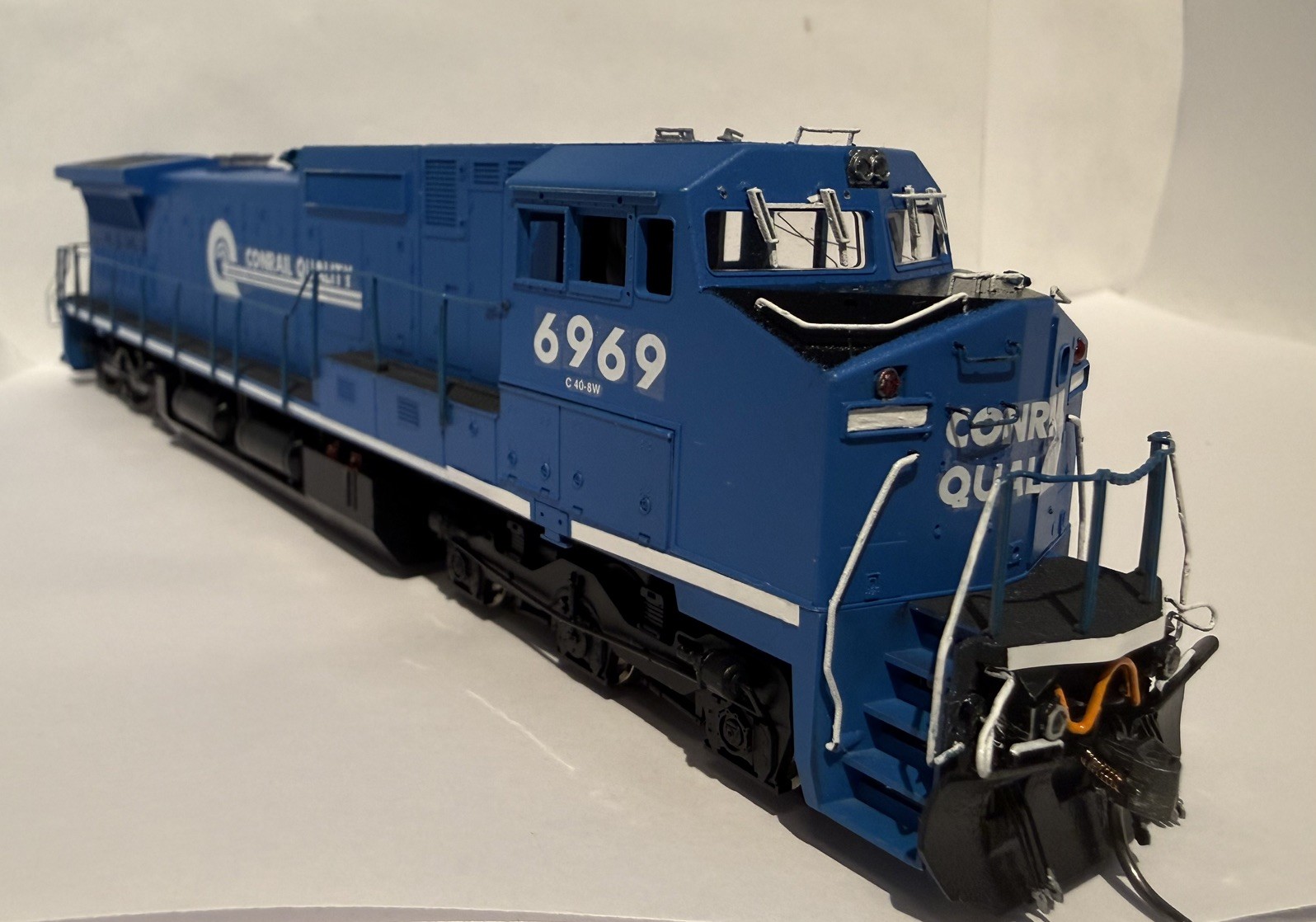 Atlas Master HO Scale Dash 8-40CW Conrail Quality #6969 DCC/DC Custom Built