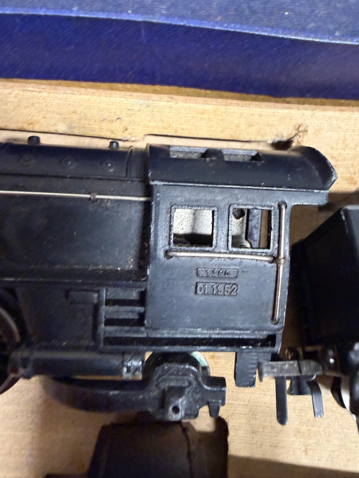 Vintage Fleischmann HO Scale Model Train Set W/ Locomotive & Freight Cars