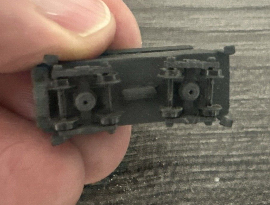 Nn3 or Z Scale Resin 2-8-0 Steam Locomotive w/Tender – Static Model Only No Box