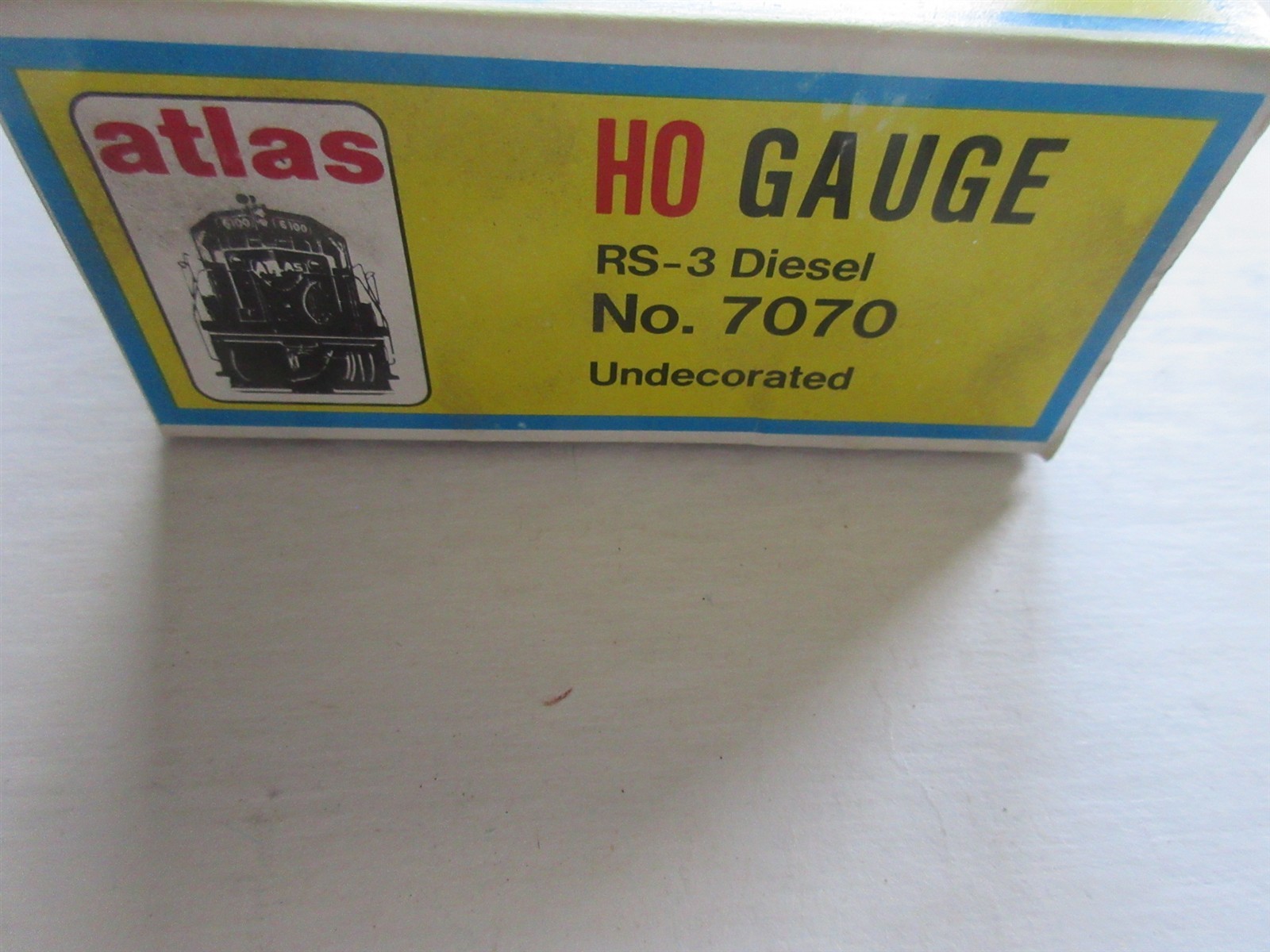 HO Scale Atlas Locomotive RS-3 Diesel Undecorated 7070