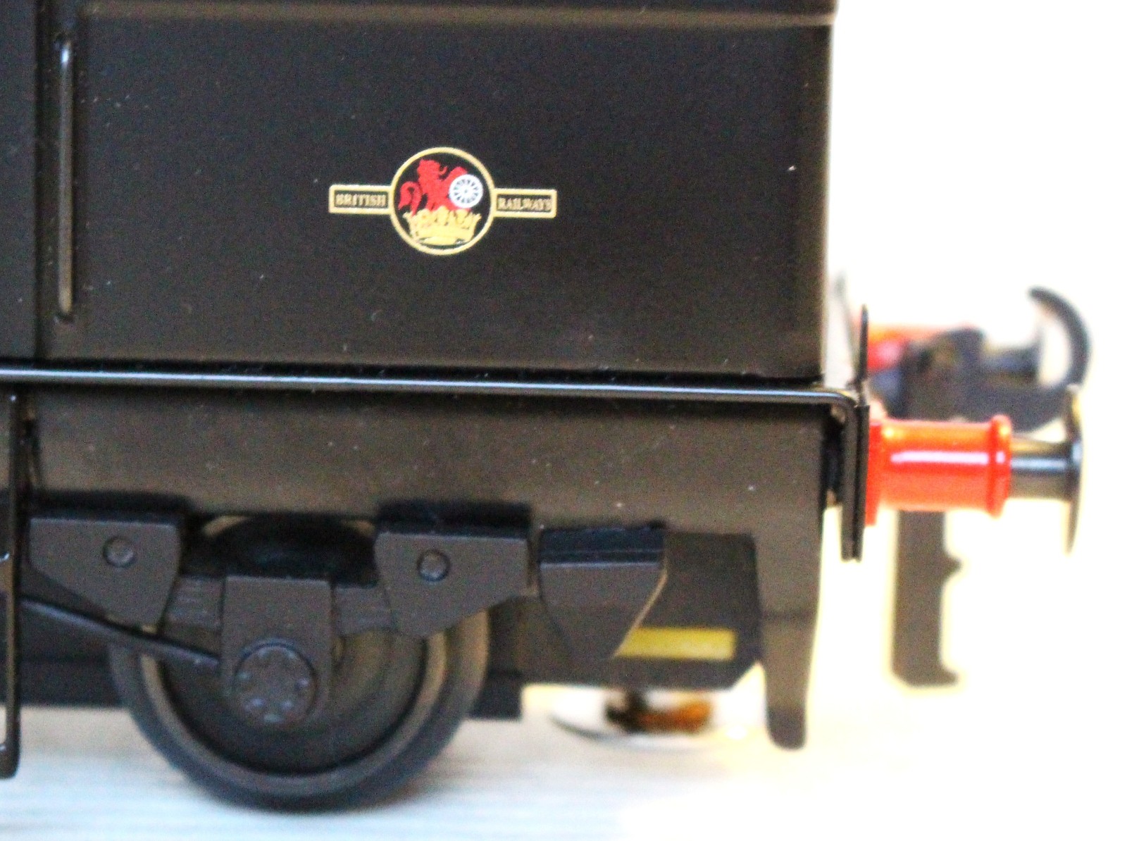 O Gauge 3 Rail WJVintage BR Sentinel LNER Class Y3, 0-4-0T Black Dept Loco No 57