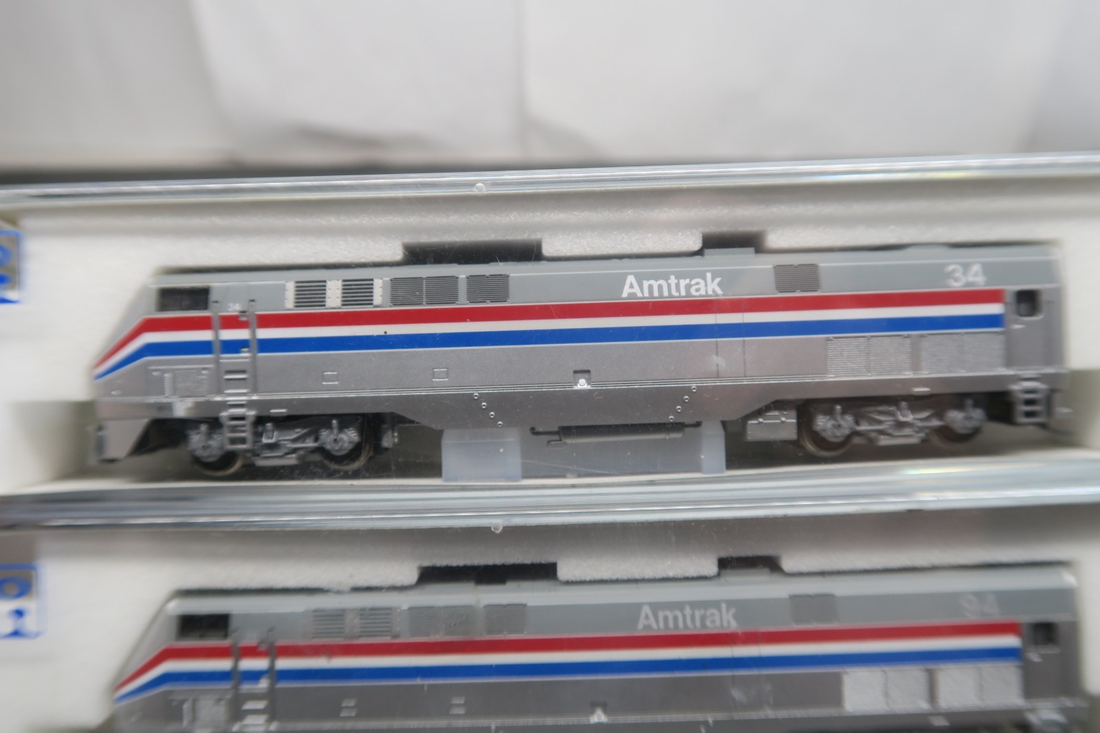 KATO N SCALE 106-6101 AMTRAK P42 LOCOMOTIVE SET PHASE 3 #34 & #94 GENTLY USED!