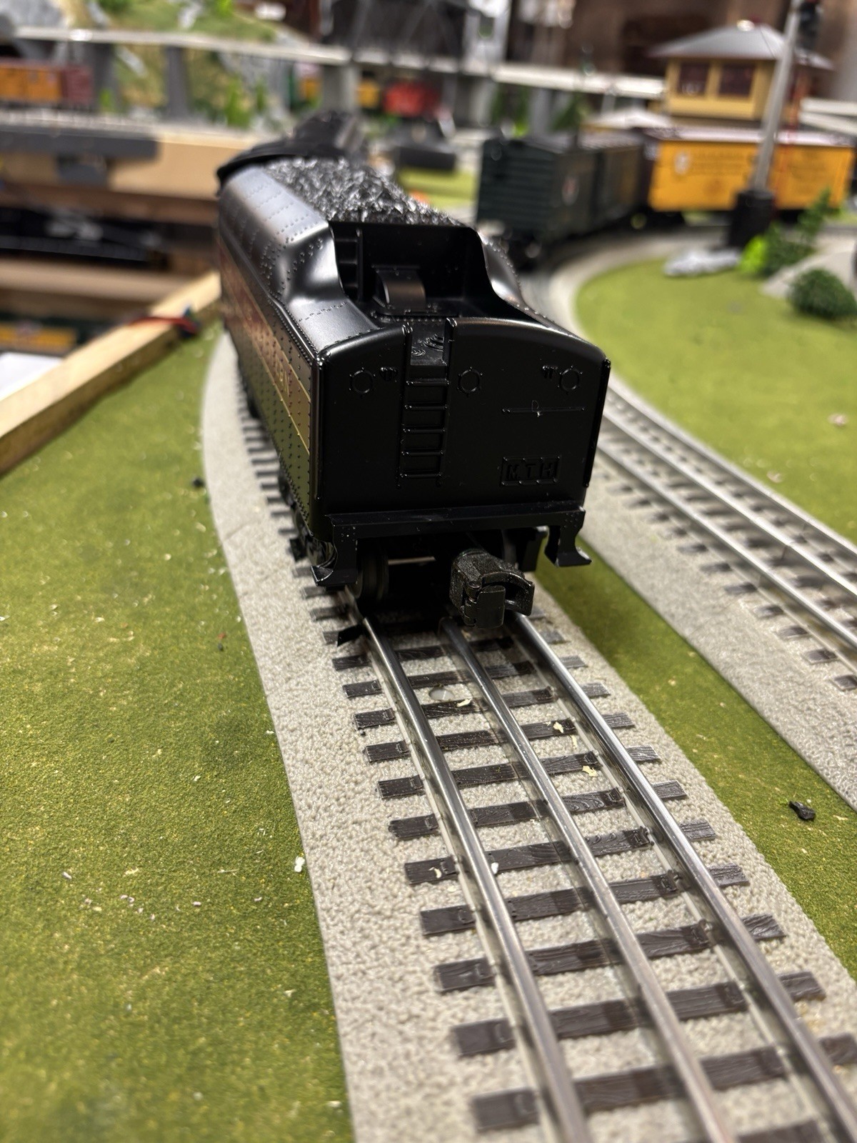 MTH RAILKING NORFOLK AND WESTERN J STEAM ENGINE #611 AND TENDER -UPGRADED TO PS1