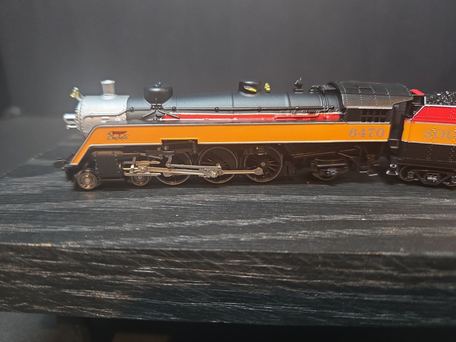 Model Power N Scale Metal Semi-Streamliner 7429 SP 4-6-2 Locomotive See Details!