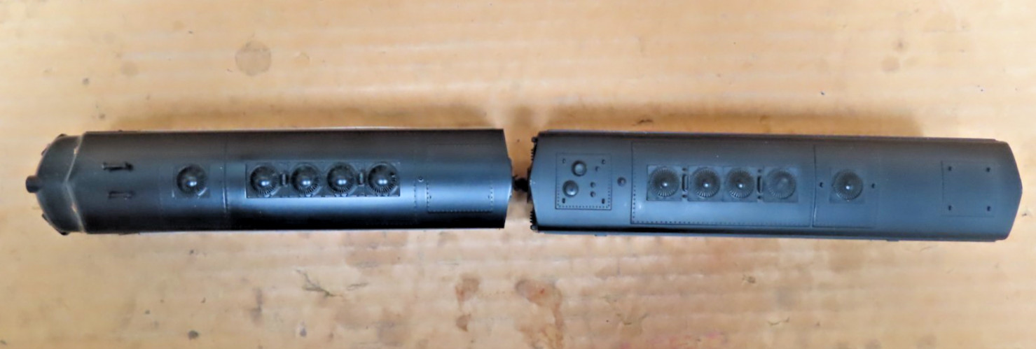 ATHEARN GENESIS NEW YORK CENTRAL F7-A POWERED & F7-B DUMMY HO SCALE