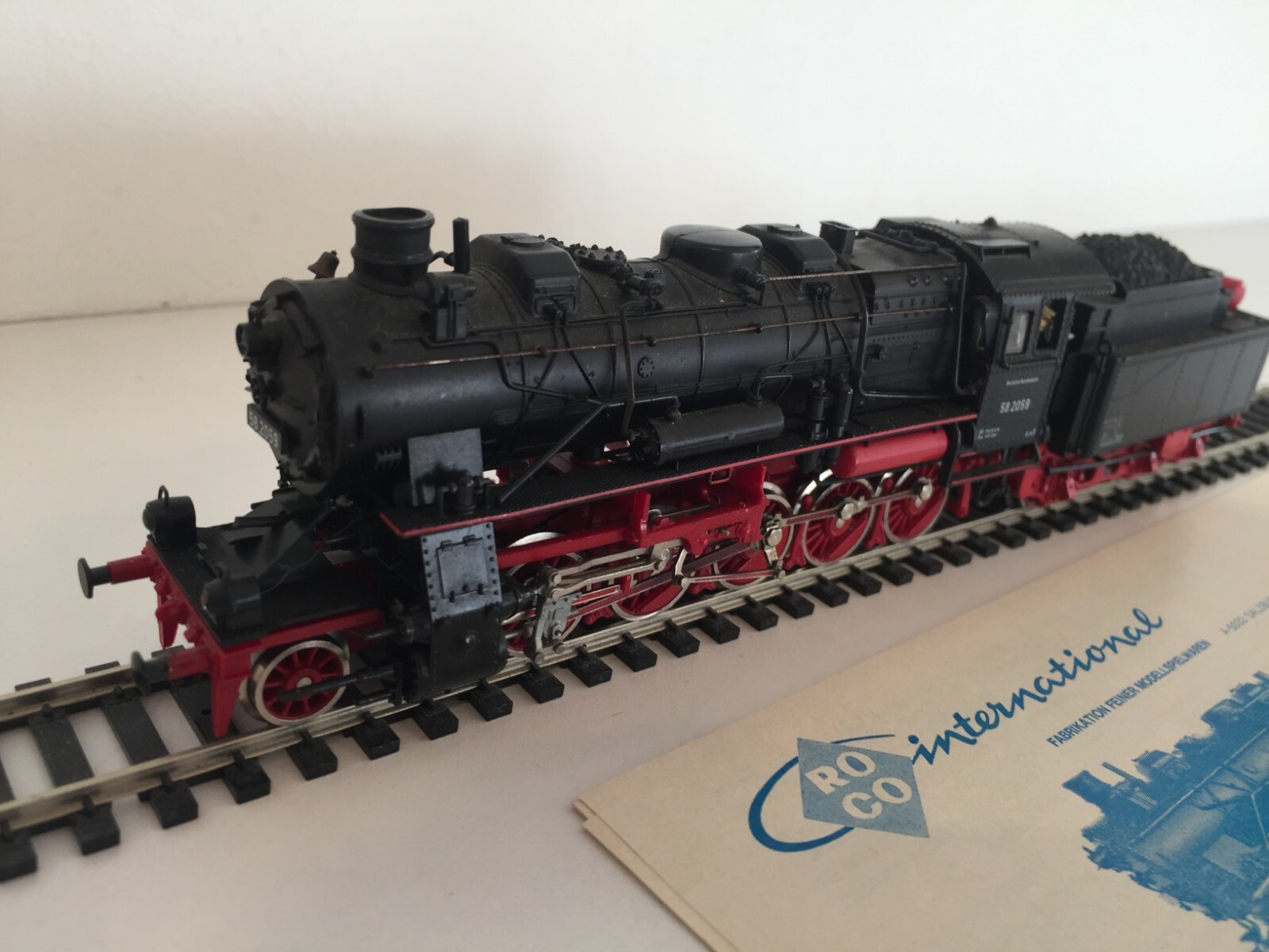 Roco HO Scale 4112 Prussian G12, DB Br58 (58 2059) 2-10-0 in Epoch iii Livery