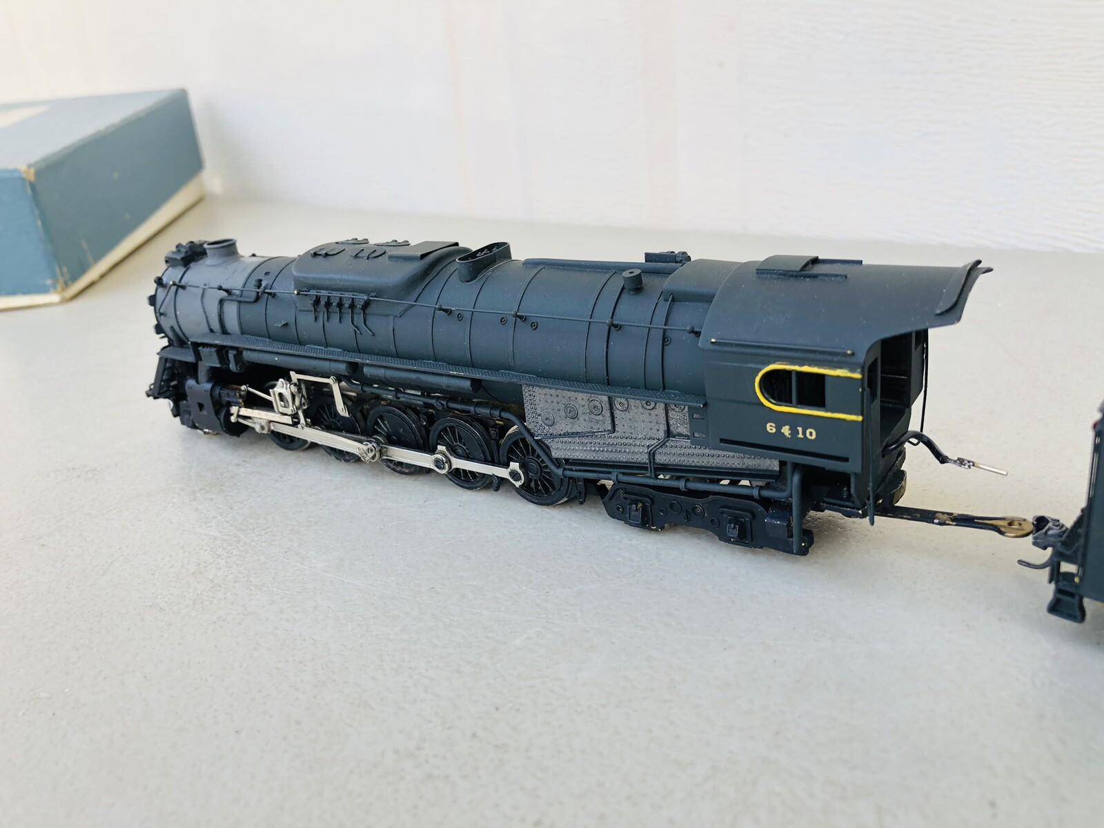 HO Train Company HO PRR Pennsylvania 2-10-4 J-IA Steam Locomotive