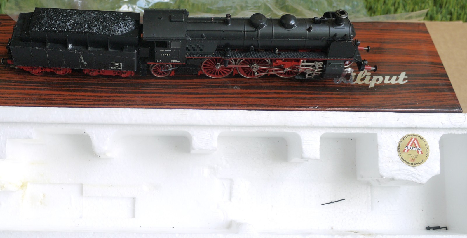 Liliput DC 18 02 HO Gauge DR BR 18 / Bavarian S3/6 Steam Locomotive Austria Made
