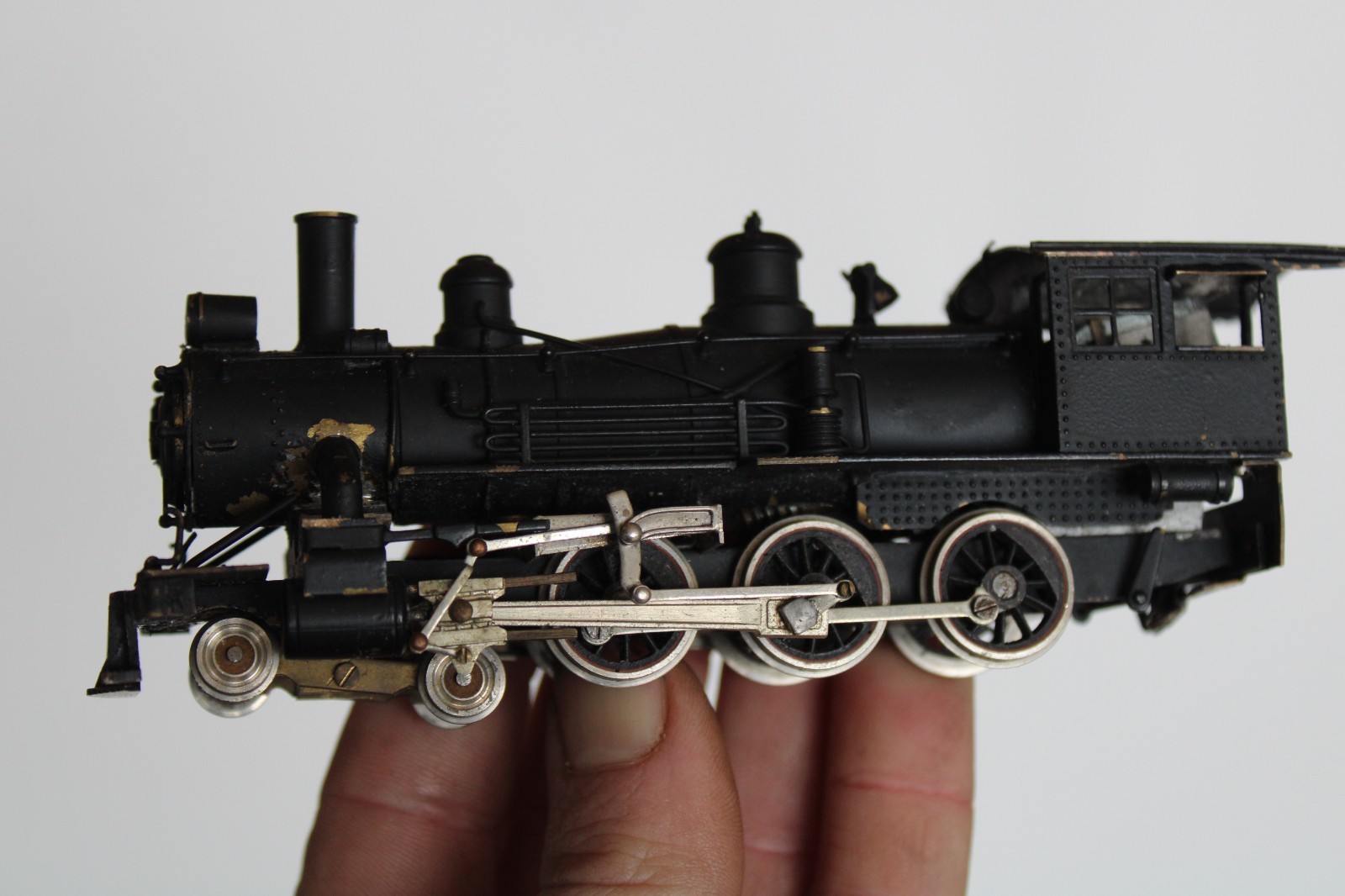 Vintage HO Painted Brass 4-6-0 Locomotive Engine & Tender, Japan