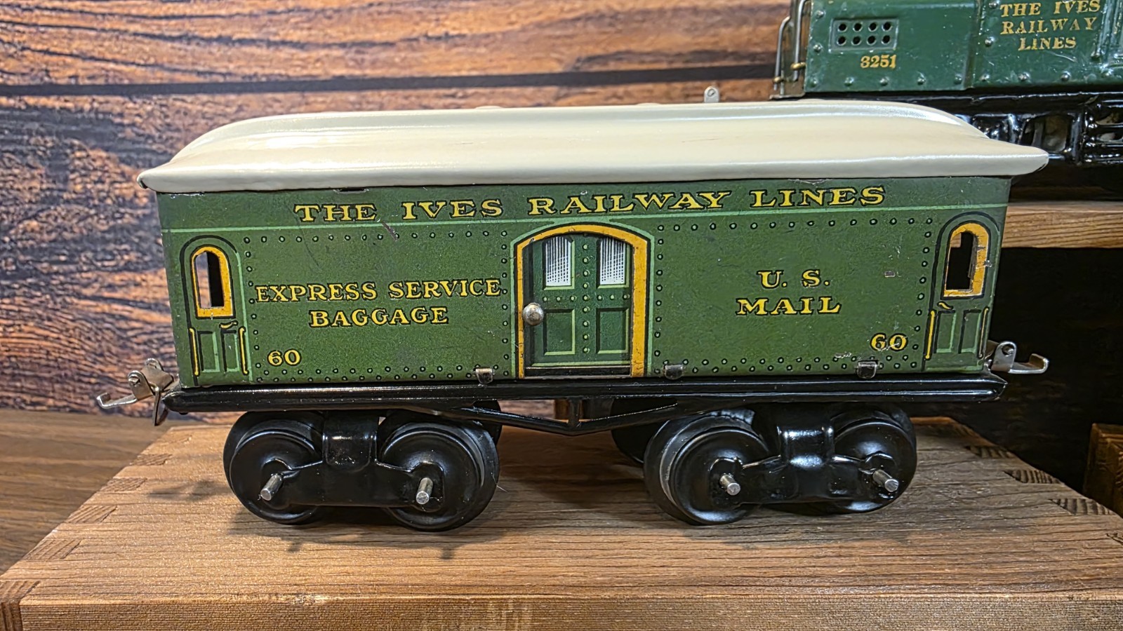 Vintage Ives 3251 Locomotive Train Set w/ No 60 Mail 61 Chair 62 Parlor Cars
