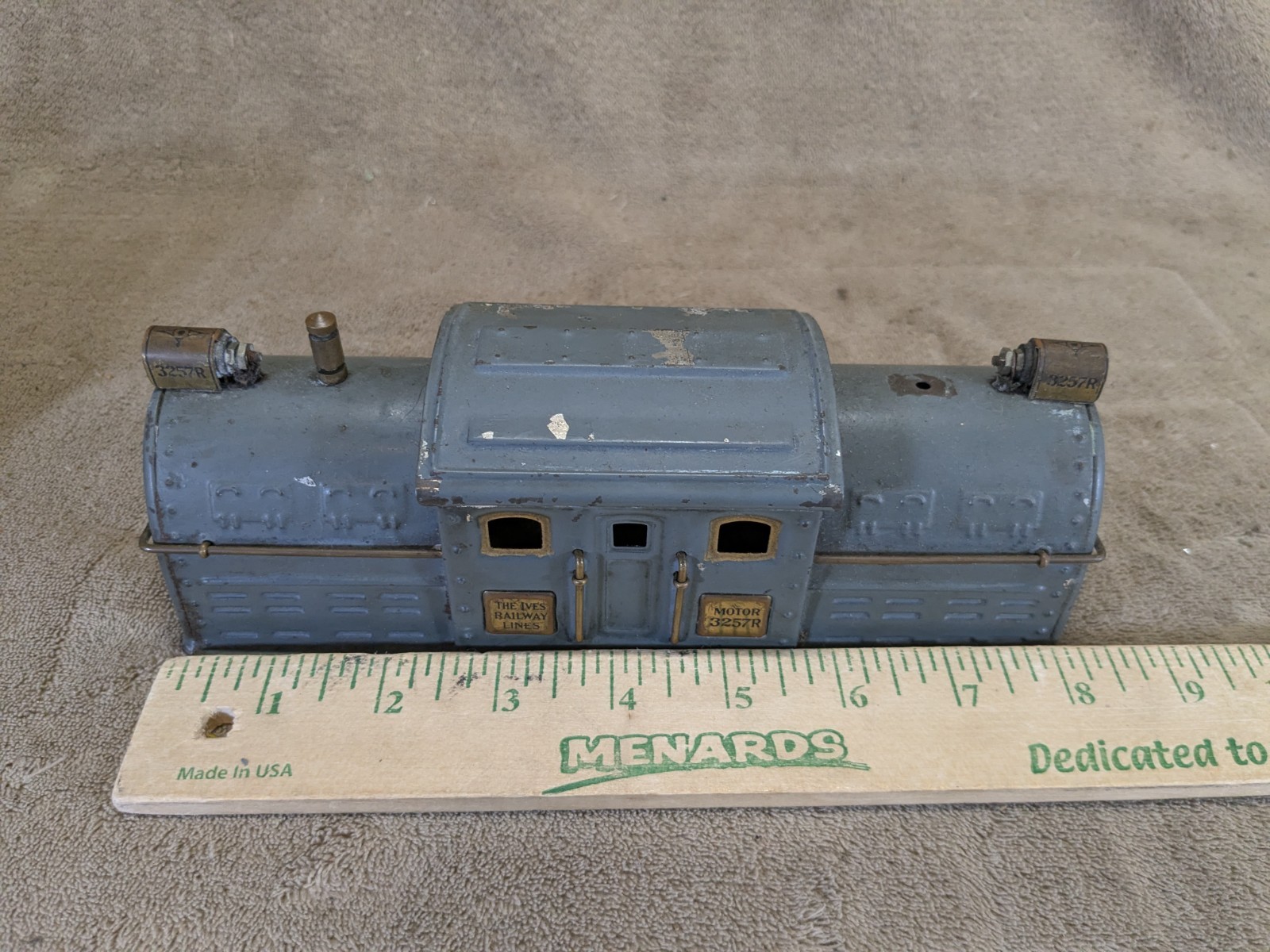 IVES Railway Prewar Standard Gauge 3257R Locomotive Shell Only Vintage