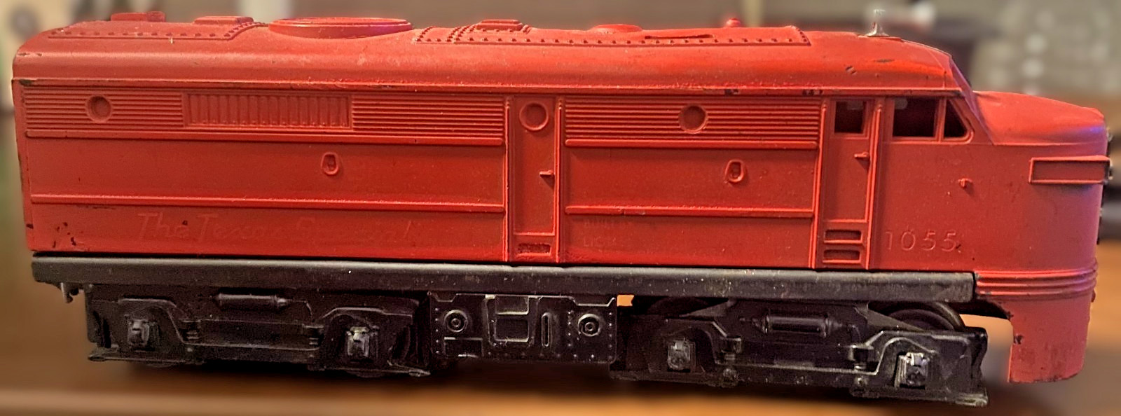 Vintage Lionel 1055 Diesel Switcher O Gauge Postwar Runner Classic Workhorse