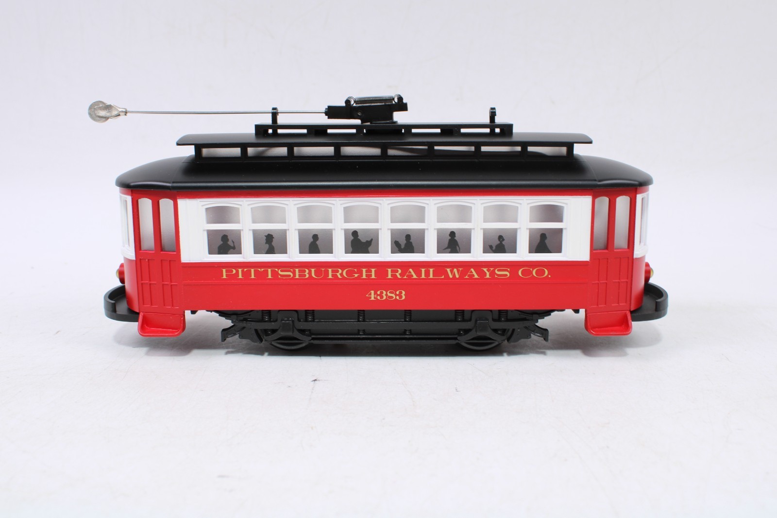 MTH 30-2557 O Gauge Bump-N-Go Trolley Pittsburgh Railways Co. #4383