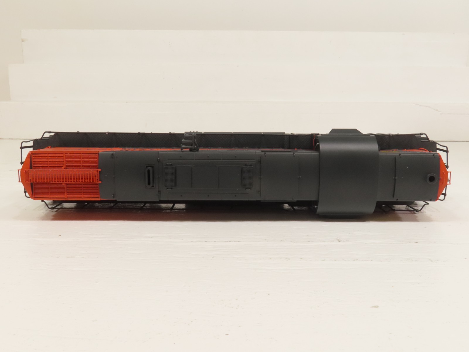 Lionel 6-28243 Long Island Alco C-420 Locomotive LN