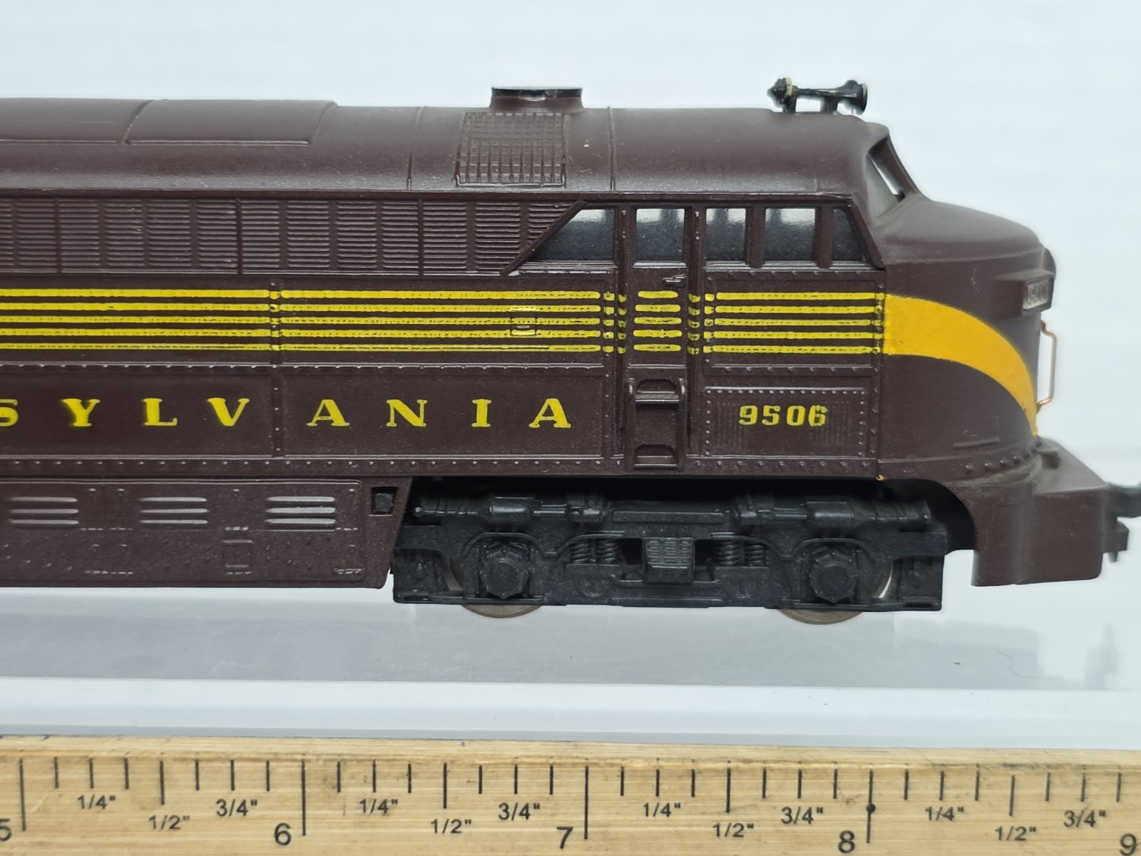 AHM HO Scale Dummy Pennsylvania PRR 9506 C-liner Diesel Loco Need Rear Coupler