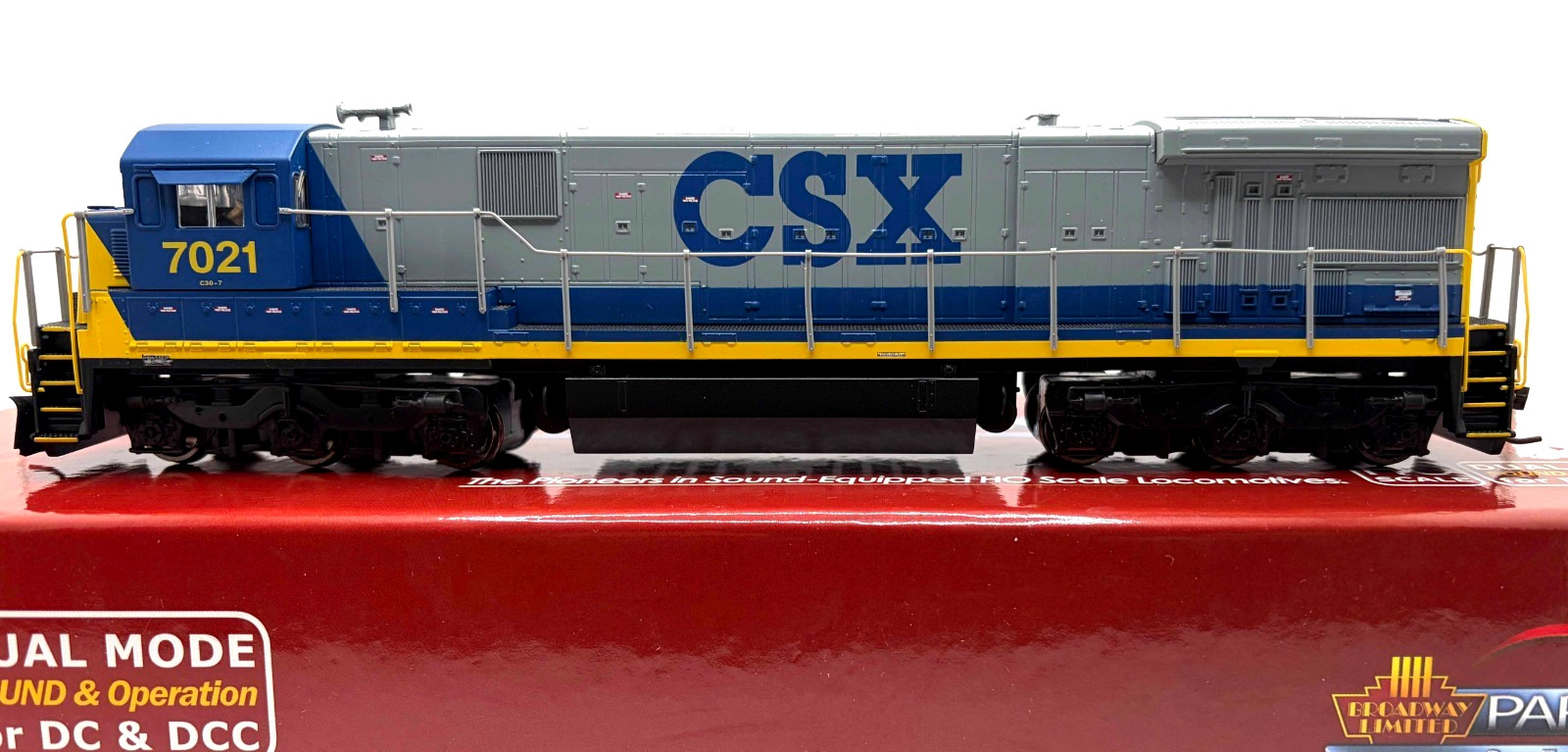 HO BROADWAY LIMITED 2447 GE C30-7 CSX # 7021 DC DCC SOUND PARAGON 2