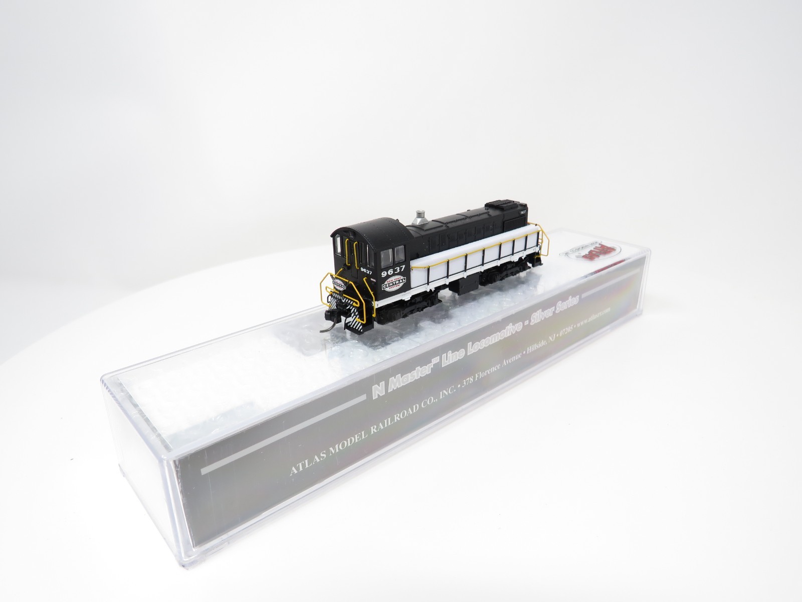 Atlas N 40005703 New York Central NYC Alco S-2 Diesel Switcher Locomotive
