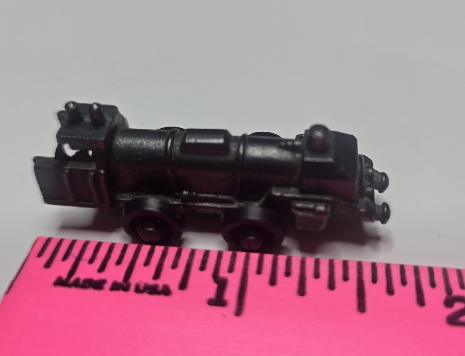 Vintage Cast Iron Miniature Locomotive Engine Train – Marked France 1919