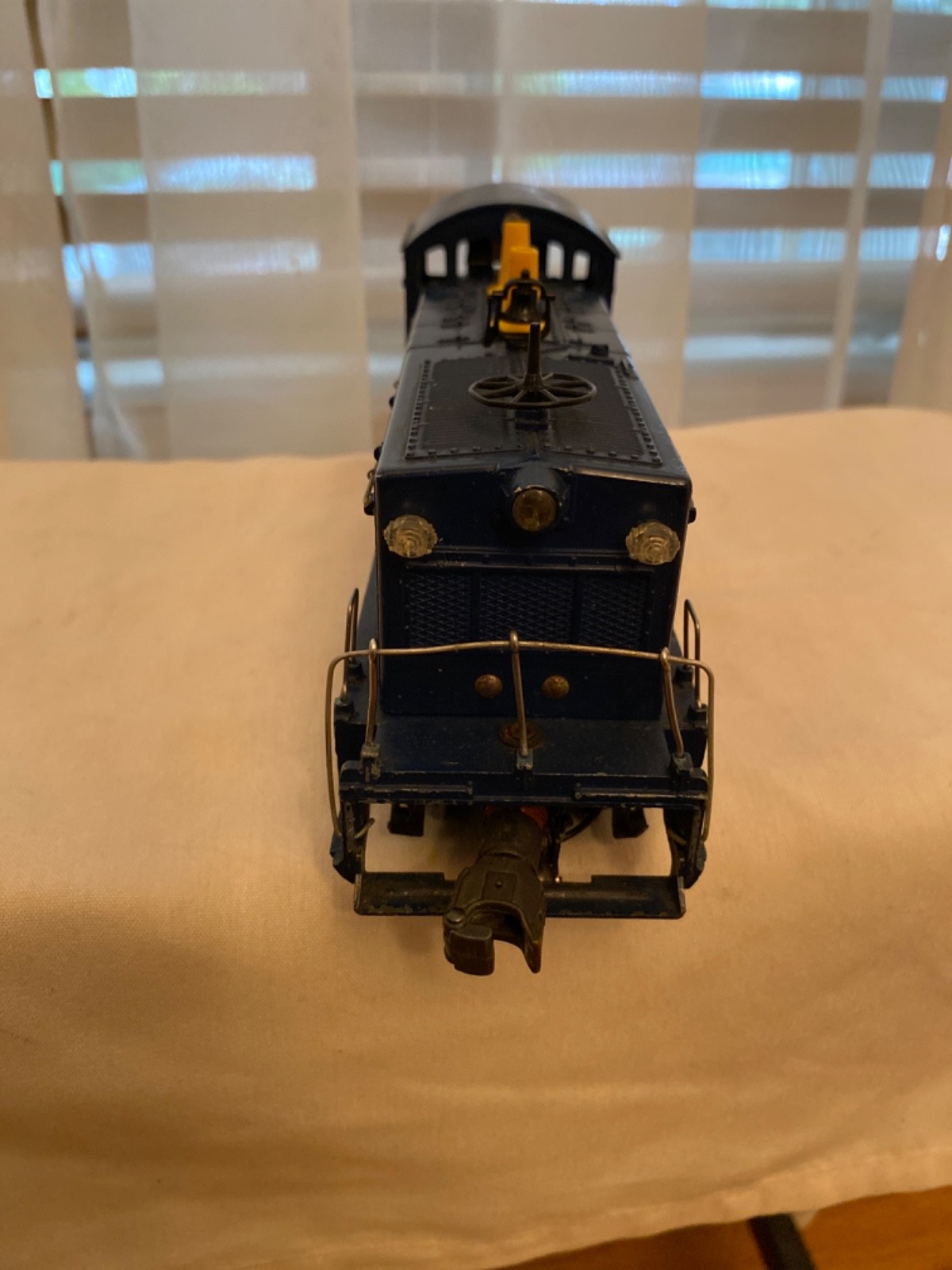 Lionel 624 Chesapeake & Ohio Diesel Switcher Loco Tested Runs Lights Nice Decals