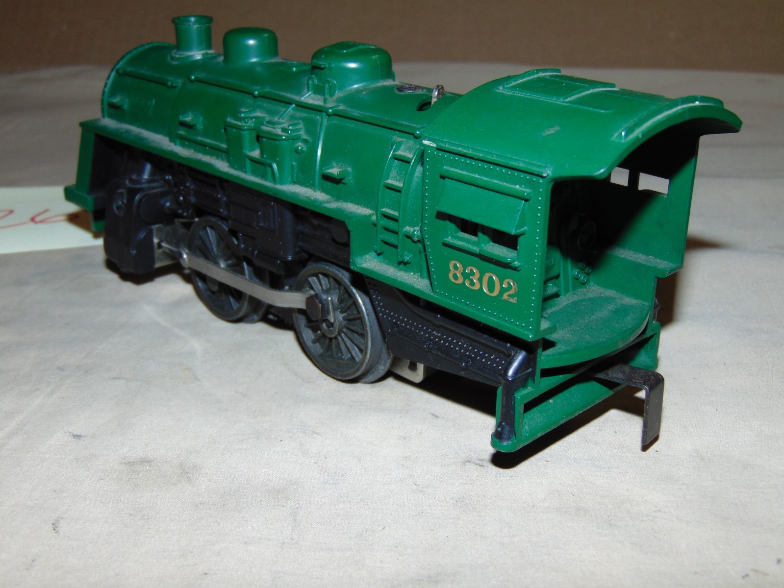 LIONEL O 8302 2-4-0 STEAM ENGINE WITH MANUAL REVERSE #26