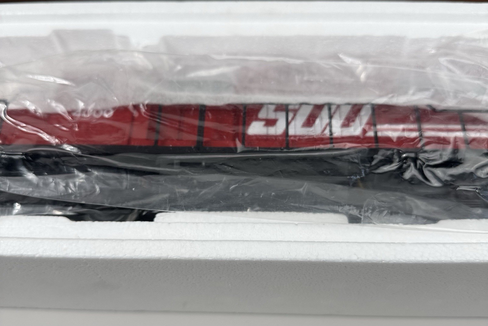 Lionel O Gauge SOO Line Special GP-38-2 Diesel Locomotive Freight Set Brand New!