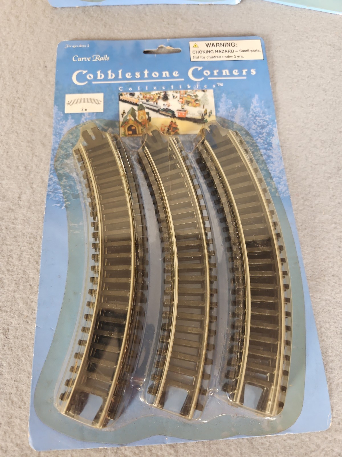 NEW Cobblestone Corners Train Track Lot , Engine And Cars, Christmas Village