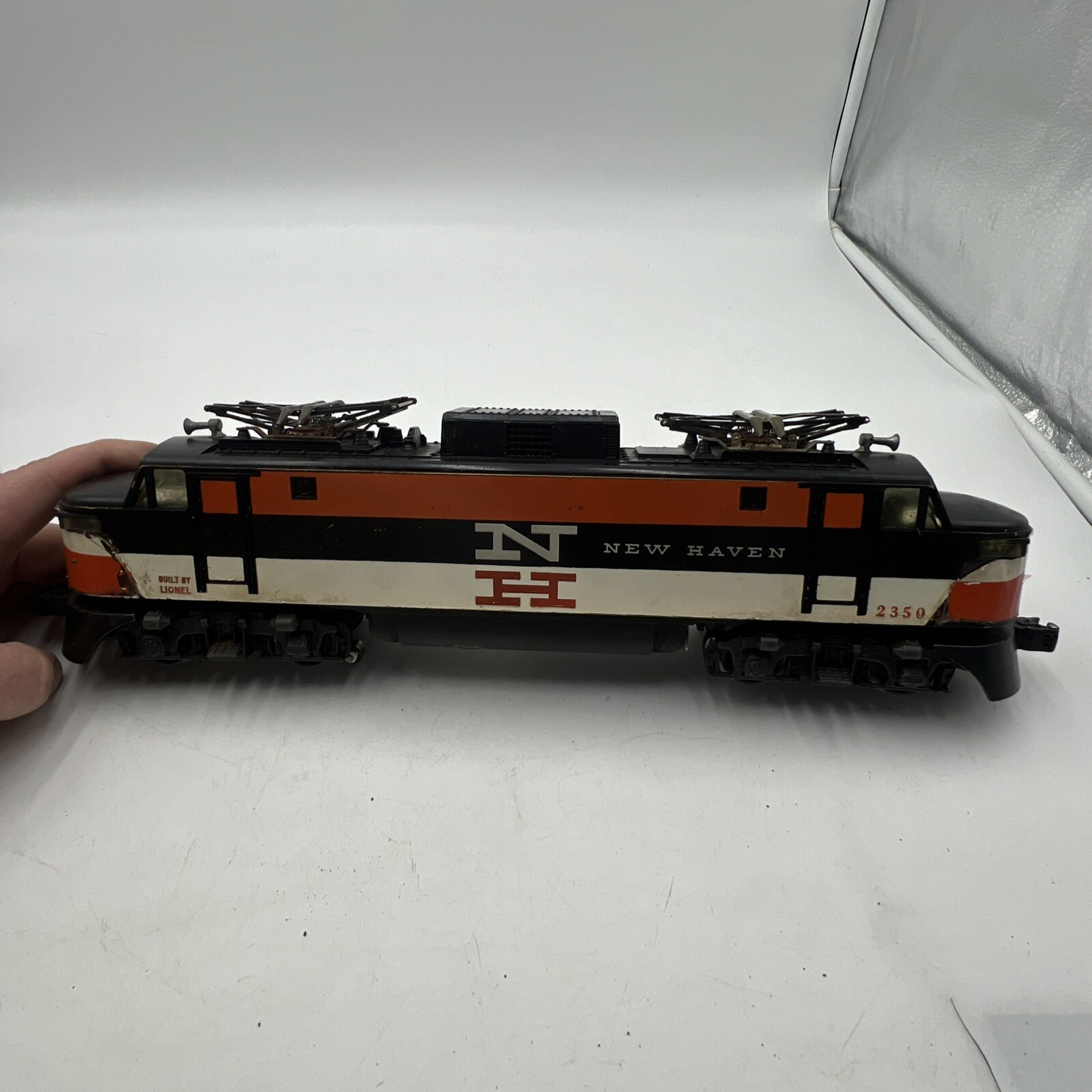 LIONEL POSTWAR O GAUGE NEW HAVEN EP5 ELECTRIC POWERED LOCOMOTIVE #2350 – TESTED