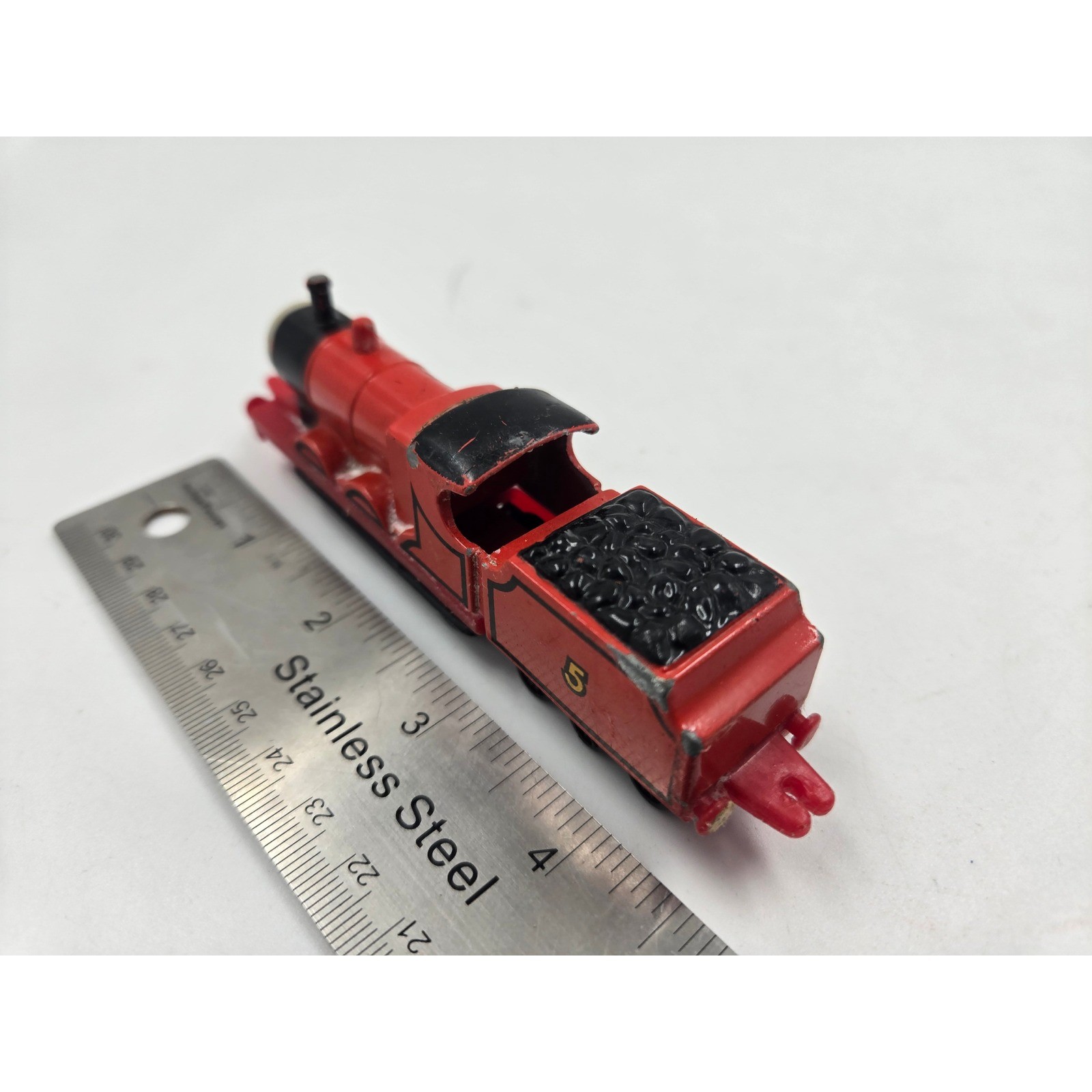 1987 ERTL Thomas the Train Friends – James Red #5 Tank Engine – Vintage
