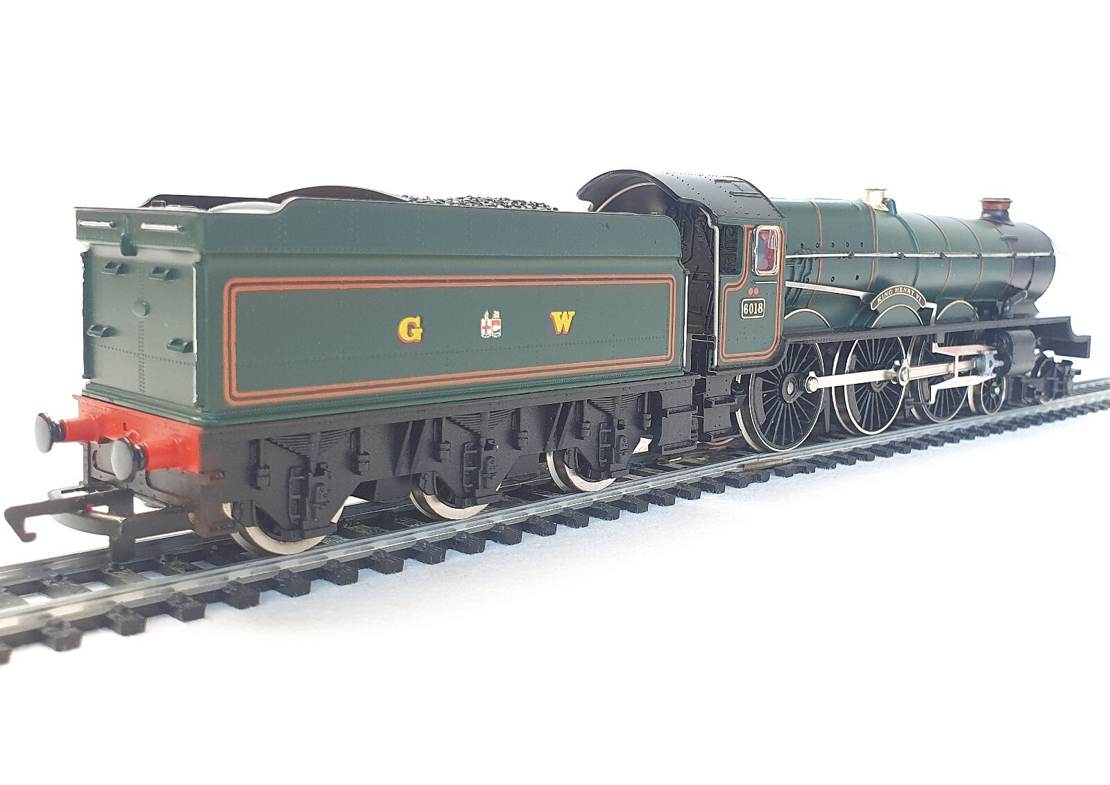 Hornby OO HO British GW King Class “HENRY VI” Steam Locomotive ROYAL DOULTON MIB