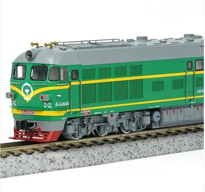 Charming China Railway DF4 Diesel Locomotive N scale 1160 Birthday gift husband