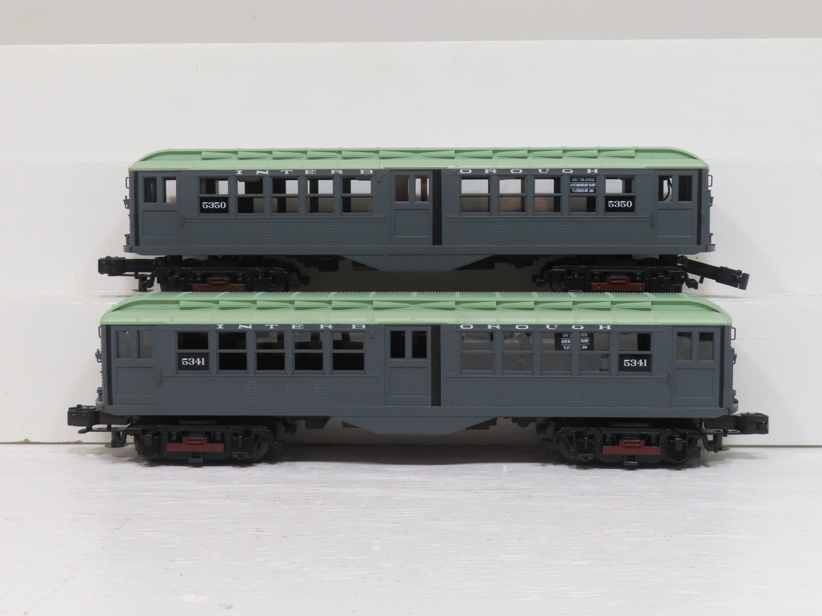 MTH 30-2756-3 Metropolitan Two-Tone 2-Car LO-V Subway Non-Powered LN