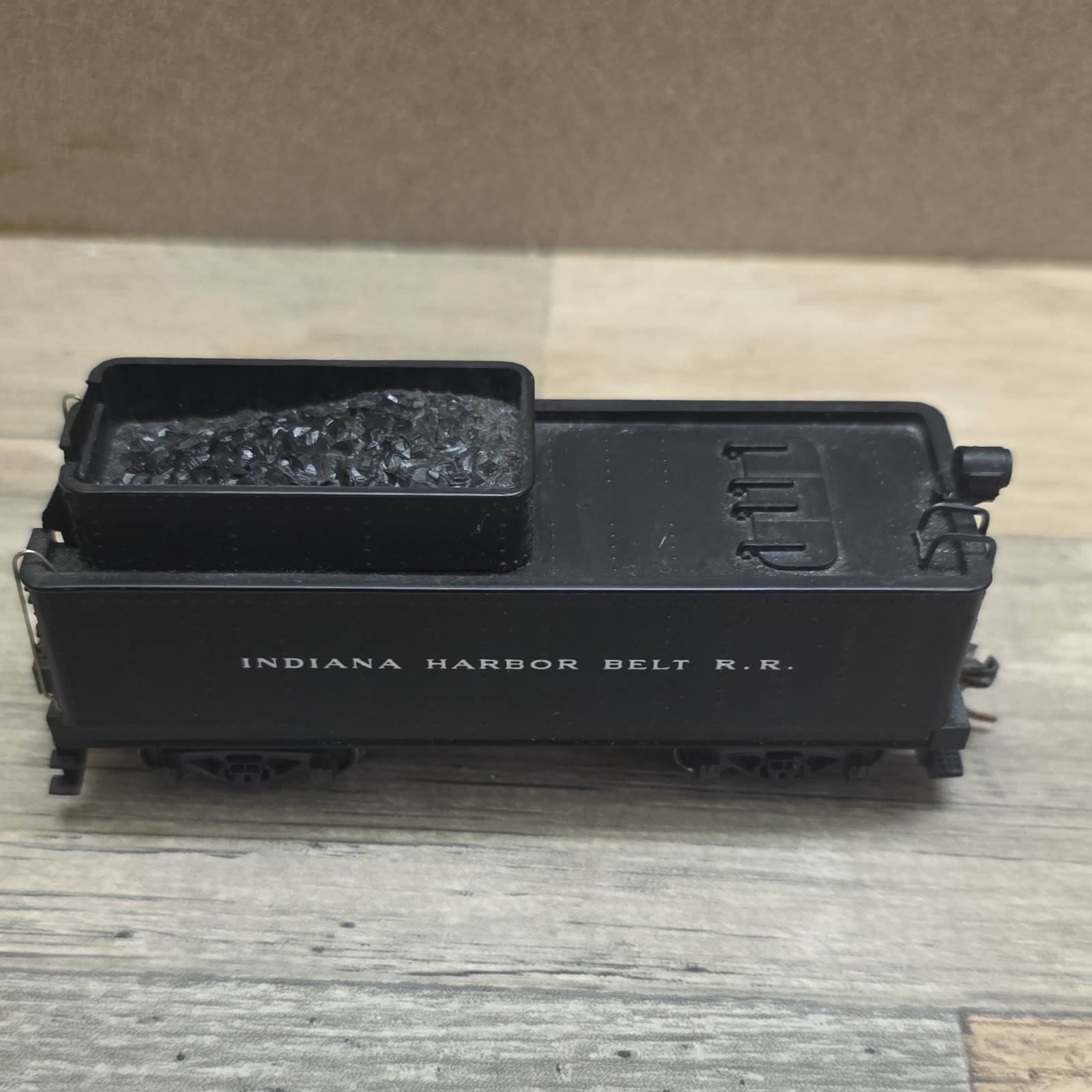 Rivarossi Indiana Harbor Belt R.R. HO Tender Black Plastic Coal Load Model 1:87