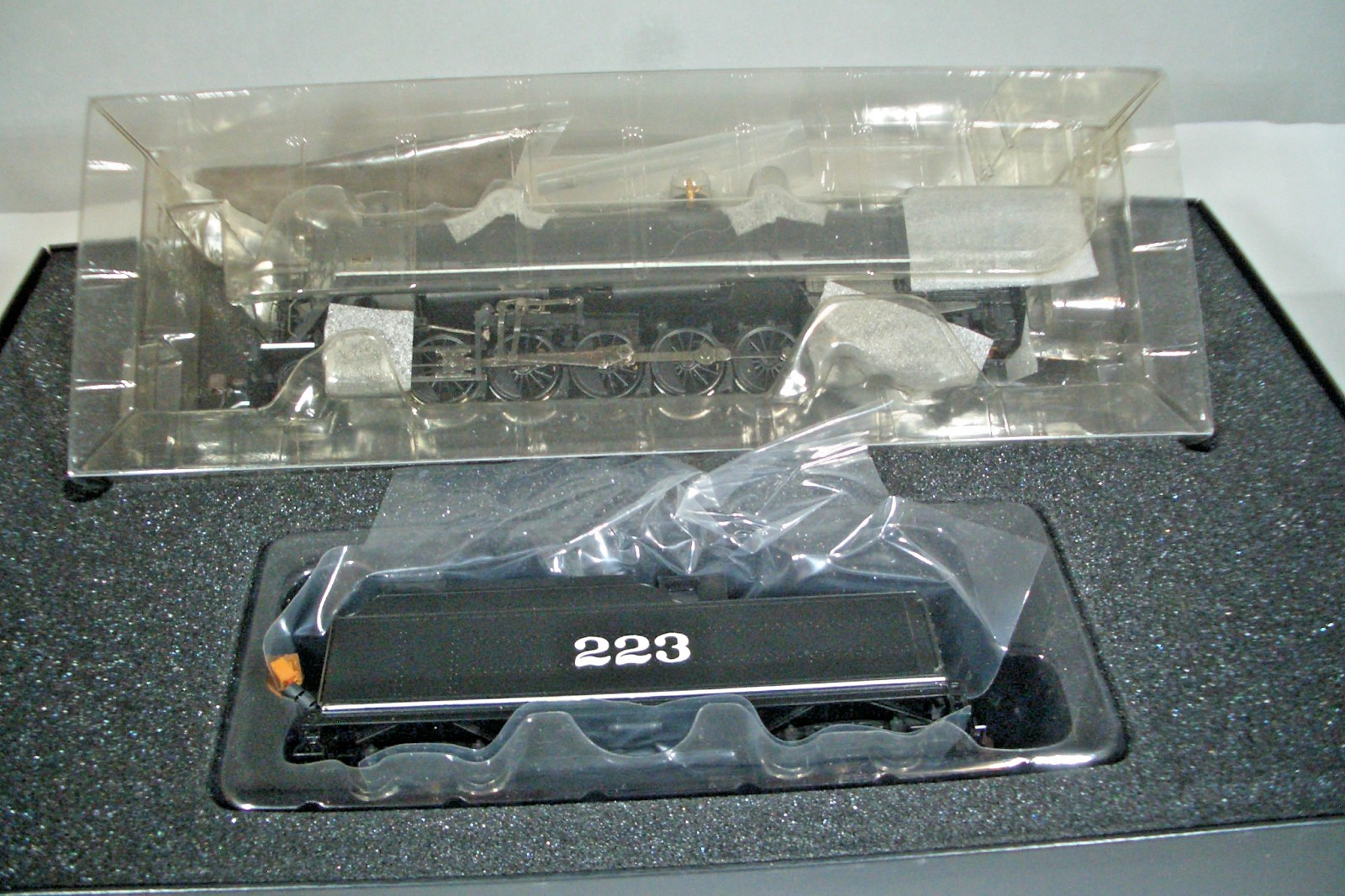 Spectrum 83313 Ho Kansas City Southern Loco USRA Light 2-10-2 DCC