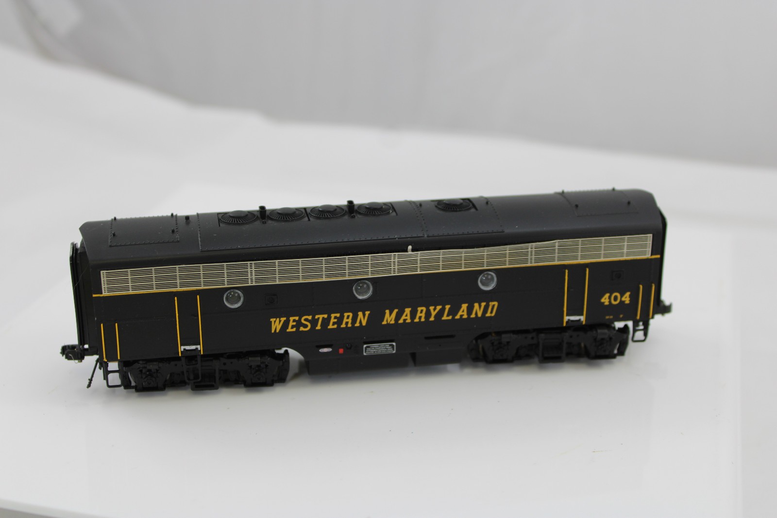 HO – MTH Engines – CSX ES44AC, WM F7 B Unit, UP SD70ACe (2) all PS – Your Choice